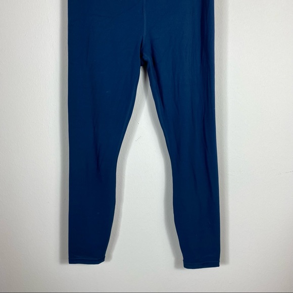 - Athelta navy blue leggings size medium excellent condition - Picture 4 of 8